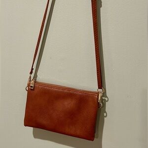 Jenn & Co. Riley Crossbody in Brown